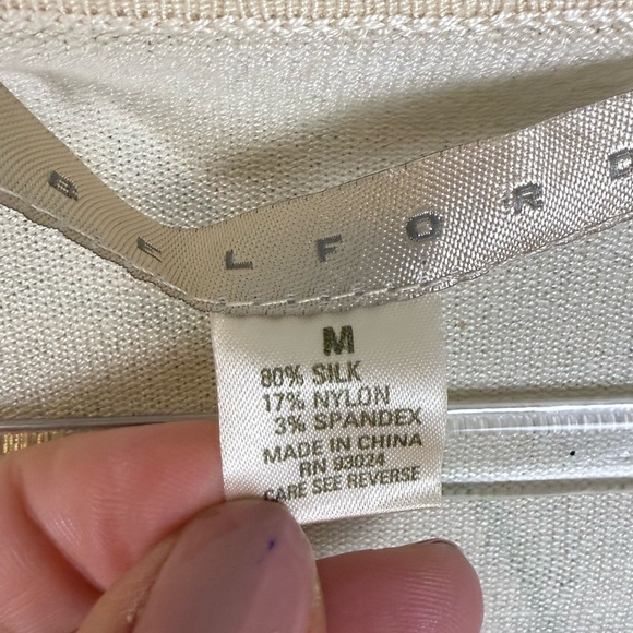 Belford silk blend poppy sweater size medium preowned - Picture 7 of 8